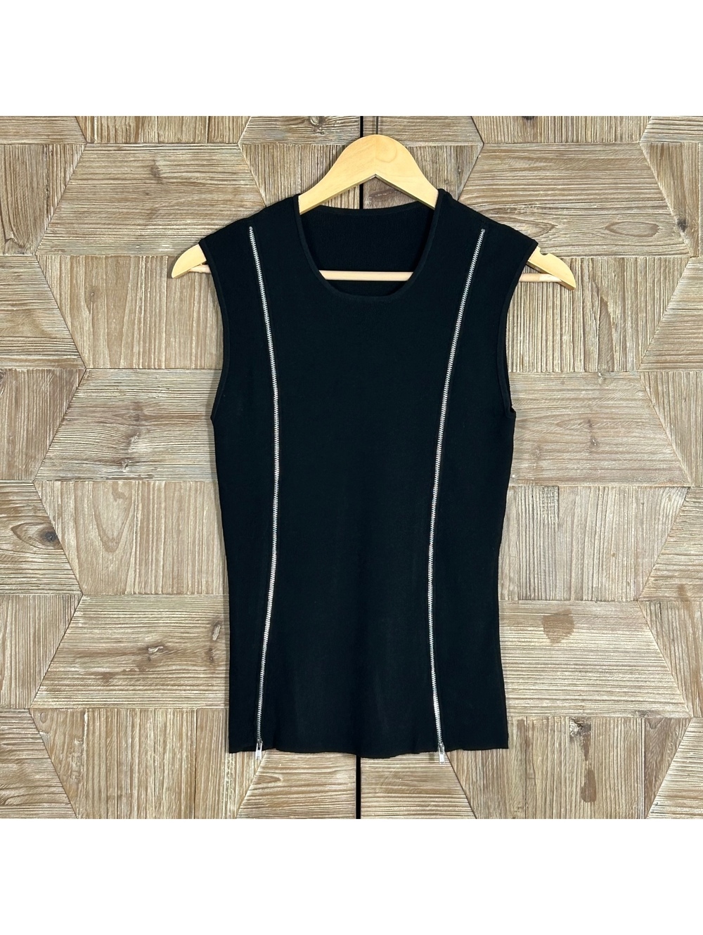 Women Black Zip Detail Sleeveless Tank Top Stretch Modern Contemporary Small